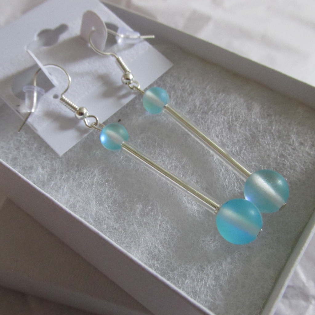 Sterling Silver Plated Fireburst Blue Earrings 14$